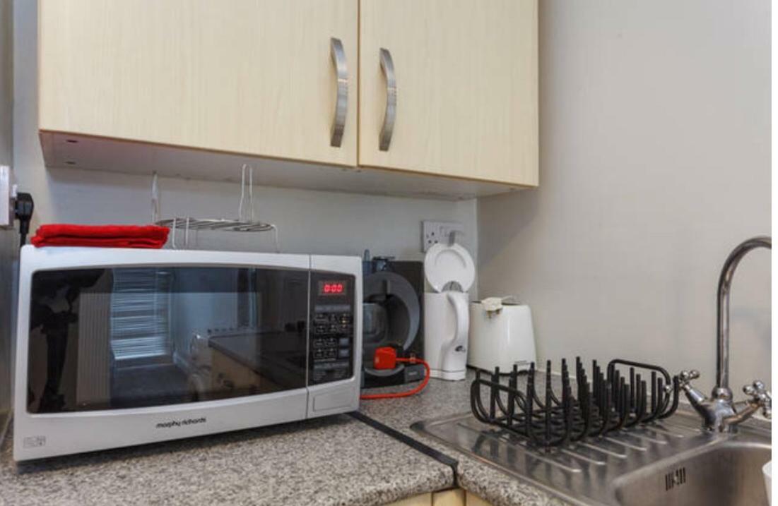 Shirley Apartments, Cozy Studio, Self Check In, 10 Min Drive To City Centre, Walking To Redbridge Train Station Southampton Luaran gambar